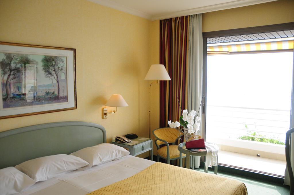 Vista Palace Hotel&Beach Resort - Monte Carlo View โรกบรูน-กัป-มาร์แต็ง ห้อง รูปภาพ
